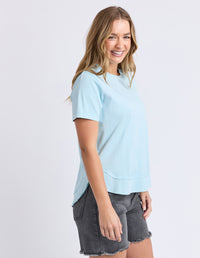 FARRAH SHORT SLEEVE TEE CRYSTAL BLUE