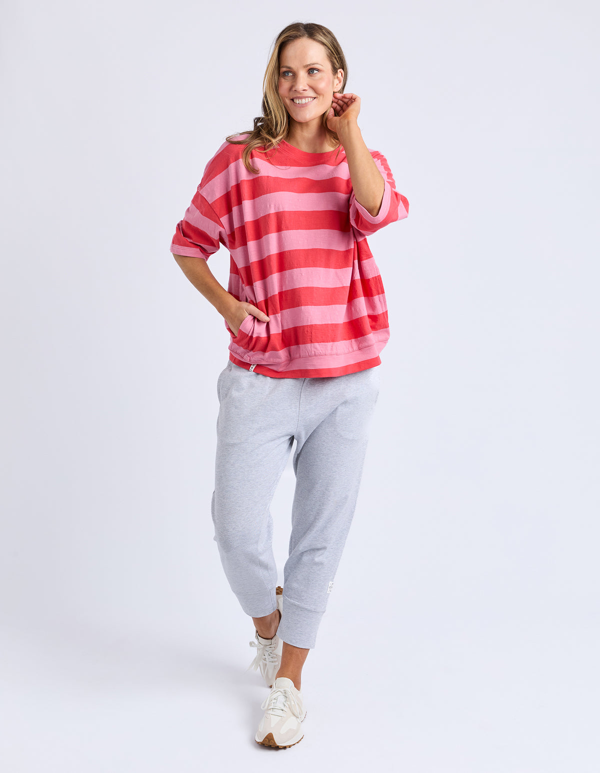 MAZIE BLOCK STRIPE SWEAT CAYENNE