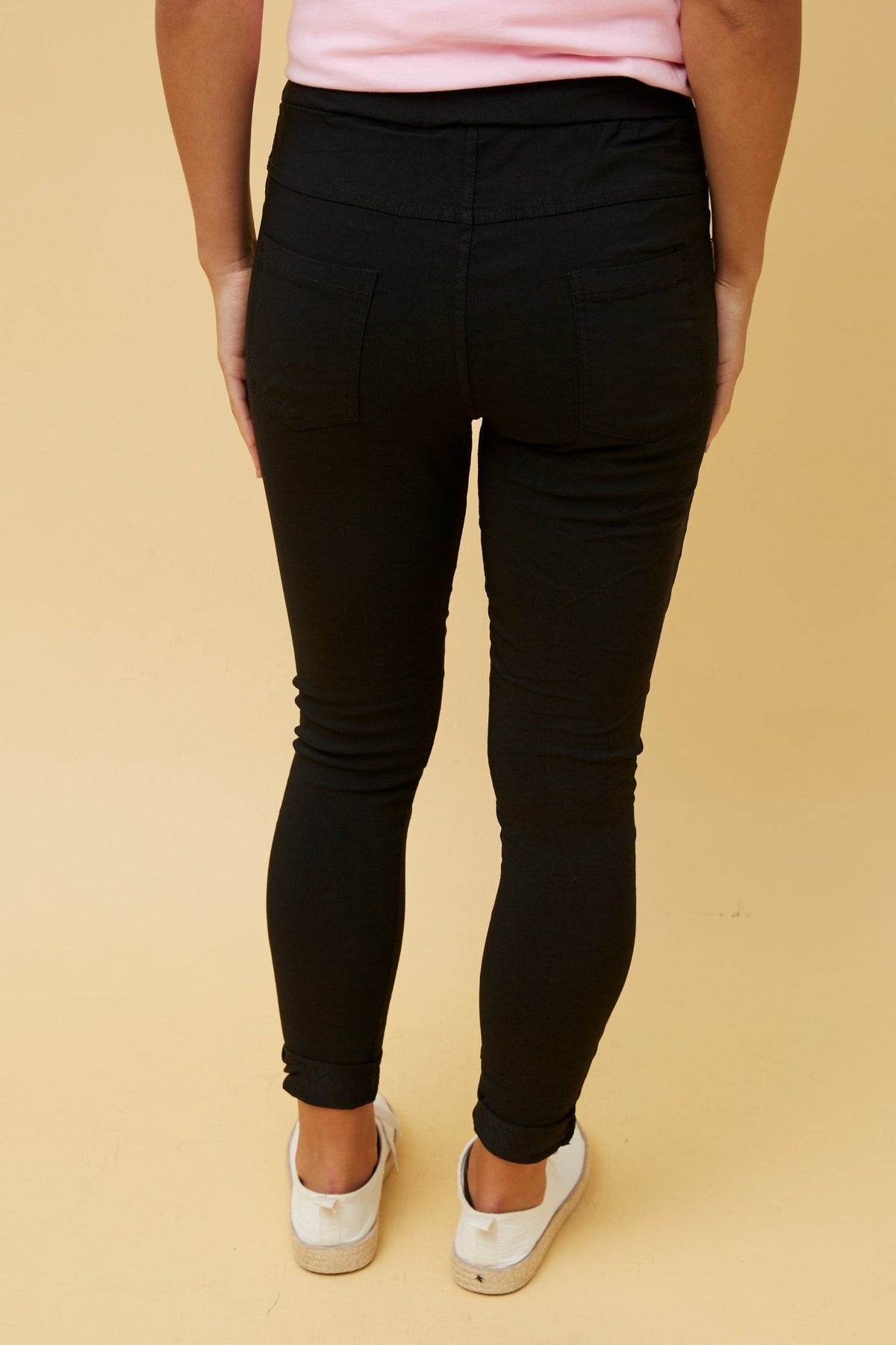BOTTEGA MODA_STRETCH VISCOSE TIE WAIST JOGGER BLACK _ STRETCH VISCOSE TIE WAIST JOGGER BLACK _ Ebony Boutique NZ