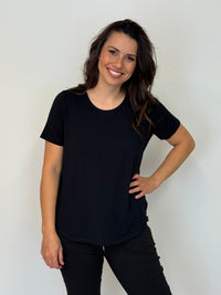 CAROLINE MORGAN_SHORT SLEEVE CURVED HEM BAMBOO TSHIRT _ SHORT SLEEVE CURVED HEM BAMBOO TSHIRT _ Ebony Boutique NZ