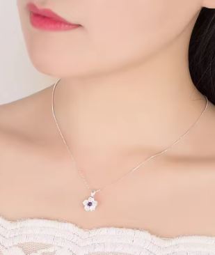 DUNE ROAD_CHERRY BLOSSOM NECKLACE SILVER _ CHERRY BLOSSOM NECKLACE SILVER _ Ebony Boutique NZ