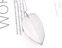 DUNE ROAD_LEAF NECKLACE SILVER _ LEAF NECKLACE SILVER _ Ebony Boutique NZ