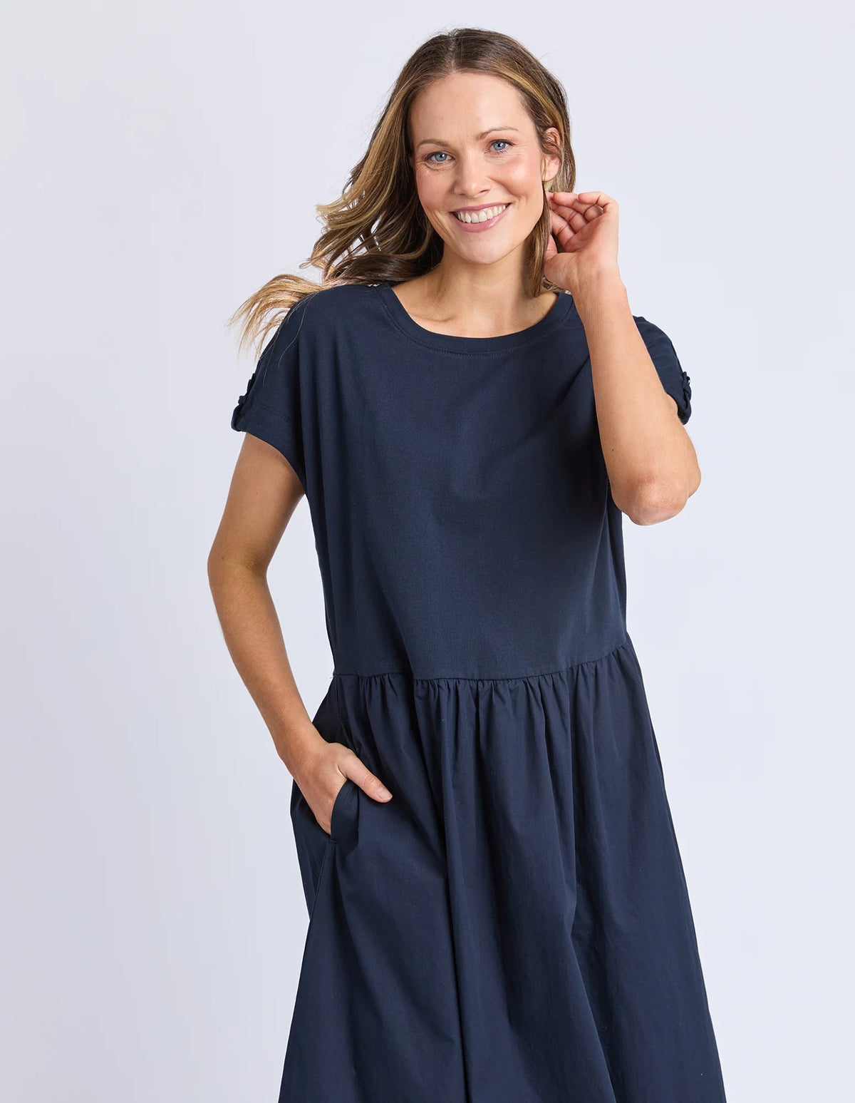 Ebony Boutique NZ_FLO DRESS NAVY _ FLO DRESS NAVY _ Ebony Boutique NZ
