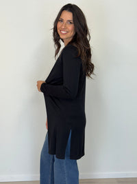 EBONY_MERINO LONGLINE CARDIGAN WITH SPLIT HEM LONG SLEEVES BLACK _ MERINO LONGLINE CARDIGAN WITH SPLIT HEM LONG SLEEVES BLACK _ Ebony Boutique NZ