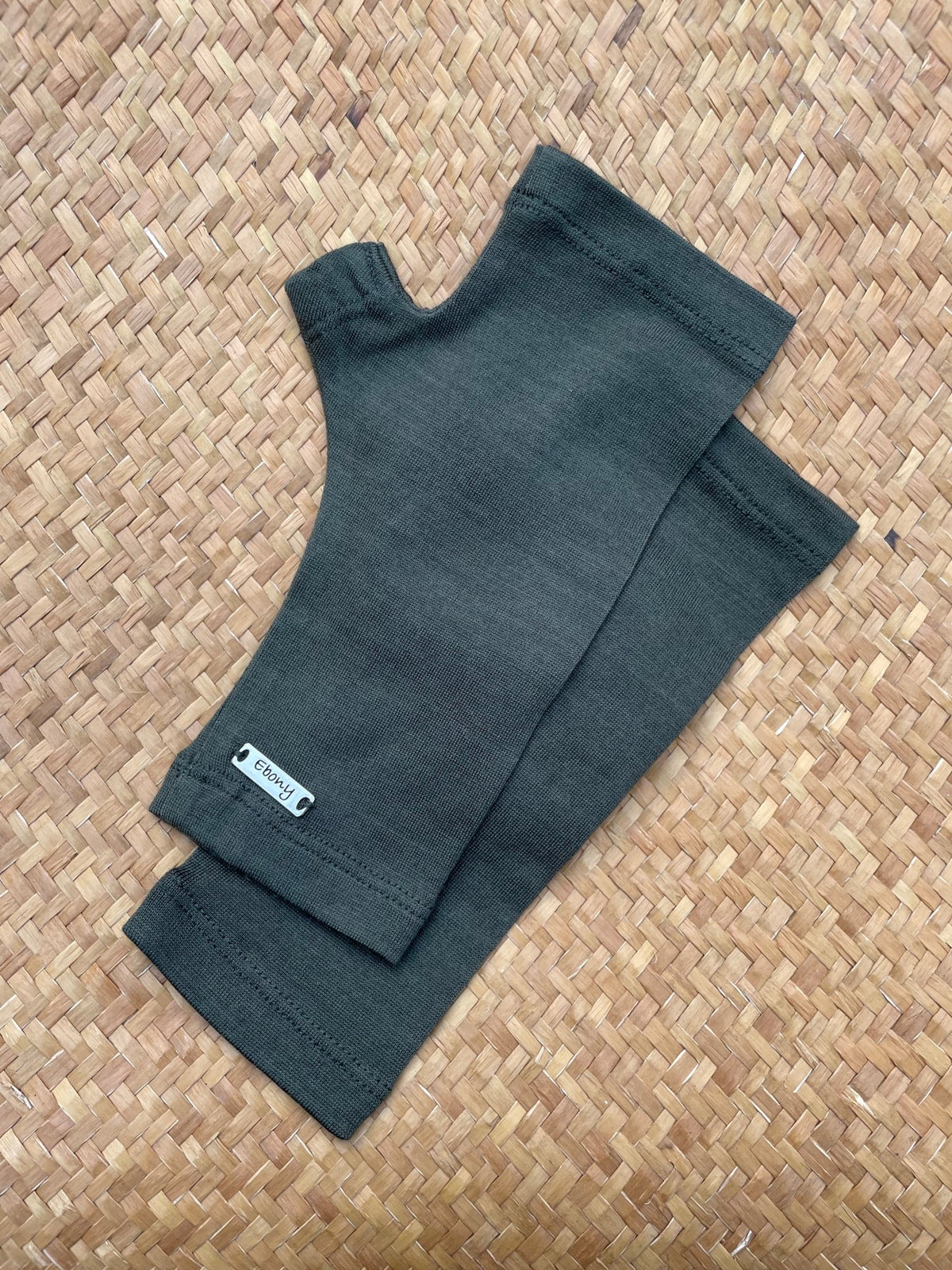 EBONY_MERINO WOOL FINGERLESS GLOVES KHAKI _ MERINO WOOL FINGERLESS GLOVES KHAKI _ Ebony Boutique NZ