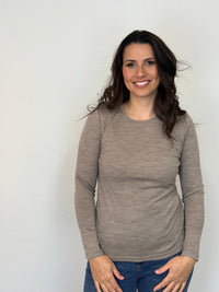 EBONY_WOMENS 100% MERINO (210) LONG SLEEVE CREW TOP CAPPUCCINO _ WOMENS 100% MERINO (210) LONG SLEEVE CREW TOP CAPPUCCINO _ Ebony Boutique NZ