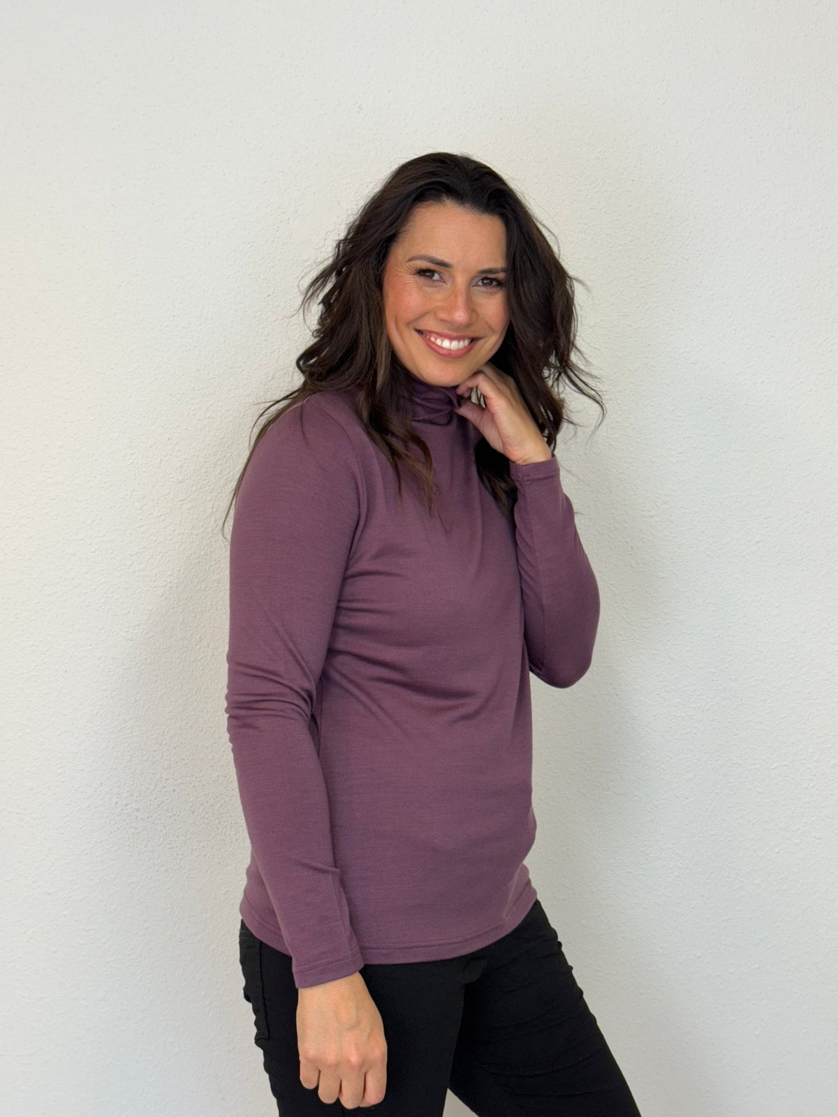 EBONY_WOMENS 100% MERINO (210) LONG SLEEVE HIGH NECK TOP AMETHYST EBAS515 _ WOMENS 100% MERINO (210) LONG SLEEVE HIGH NECK TOP AMETHYST EBAS515 _ Ebony Boutique NZ