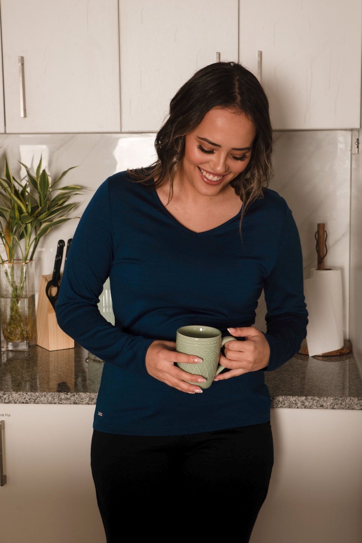 EBONY_WOMENS 100% MERINO (210) LONG SLEEVE V NECK TOP TWILIGHT _ WOMENS 100% MERINO (210) LONG SLEEVE V NECK TOP TWILIGHT _ Ebony Boutique NZ