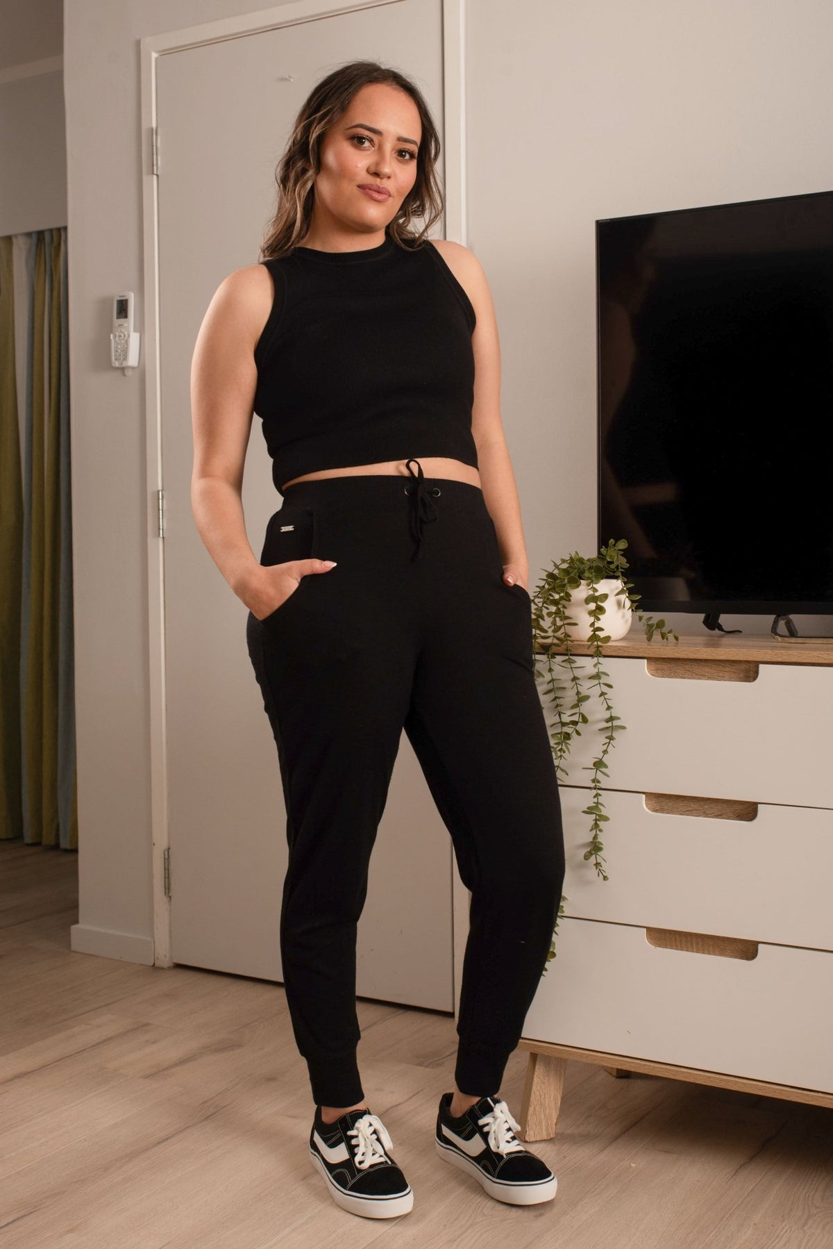 EBONY_WOMEN'S 100% MERINO WOOL (210) JOGGER PANTS BLACK _ WOMEN'S 100% MERINO WOOL (210) JOGGER PANTS BLACK _ Ebony Boutique NZ
