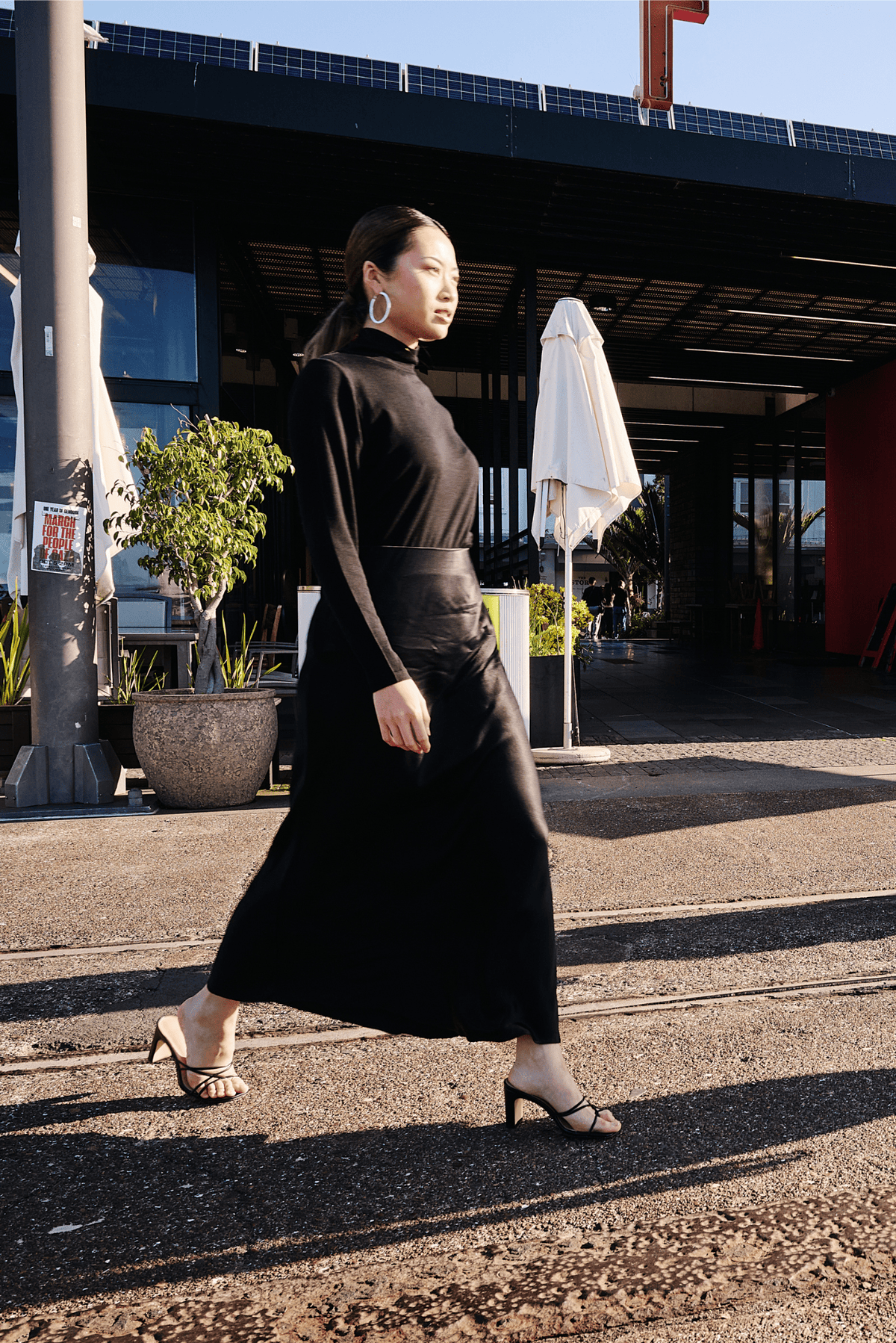 EBONY_WOMEN'S 100% MERINO WOOL (210) LONG SLEEVE TURTLE NECK JUMPER BLACK EBAS504 _ WOMEN'S 100% MERINO WOOL (210) LONG SLEEVE TURTLE NECK JUMPER BLACK EBAS504 _ Ebony Boutique NZ