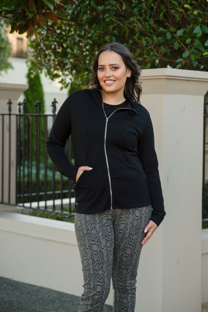 EBONY_WOMENS MERINO JACKET 100% WOOLLEN CURVED PANELS LONG SLEEVES BLACK _ WOMENS MERINO JACKET 100% WOOLLEN CURVED PANELS LONG SLEEVES BLACK _ Ebony Boutique NZ