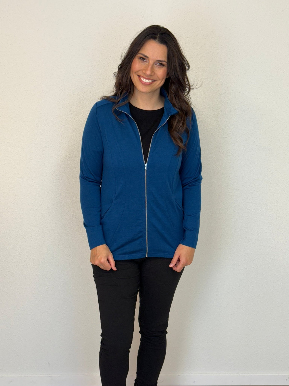 EBONY_WOMENS MERINO JACKET 100% WOOLLEN CURVED PANELS LONG SLEEVES TWILIGHT _ WOMENS MERINO JACKET 100% WOOLLEN CURVED PANELS LONG SLEEVES TWILIGHT _ Ebony Boutique NZ