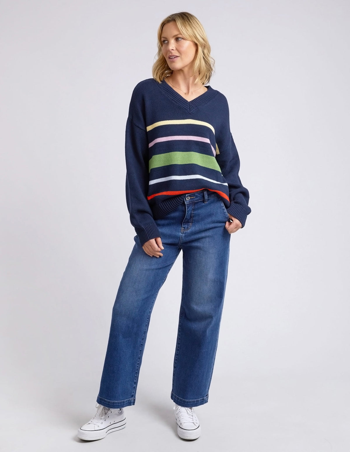 ELM_HARPER VEE NECK _ HARPER VEE NECK _ Ebony Boutique NZ