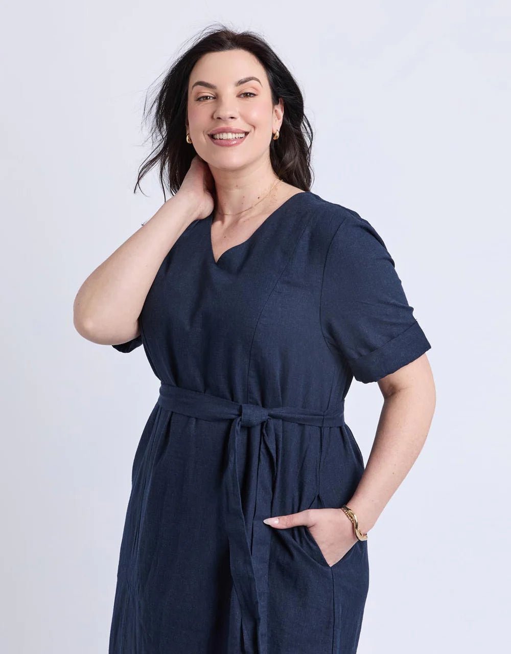 ELM_LILY MIDI DRESS NAVY _ LILY MIDI DRESS NAVY _ Ebony Boutique NZ