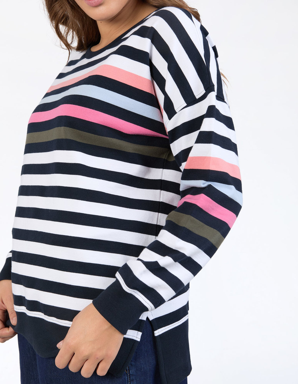 ELM_MERRIMENT CREW _ MERRIMENT CREW _ Ebony Boutique NZ