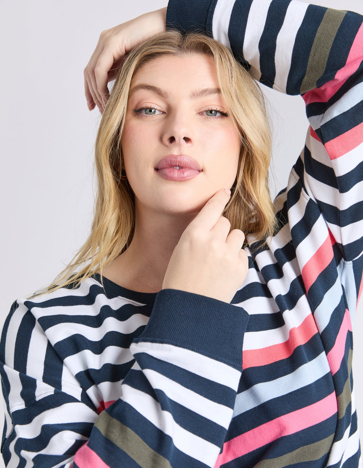 ELM_MERRIMENT CREW _ MERRIMENT CREW _ Ebony Boutique NZ