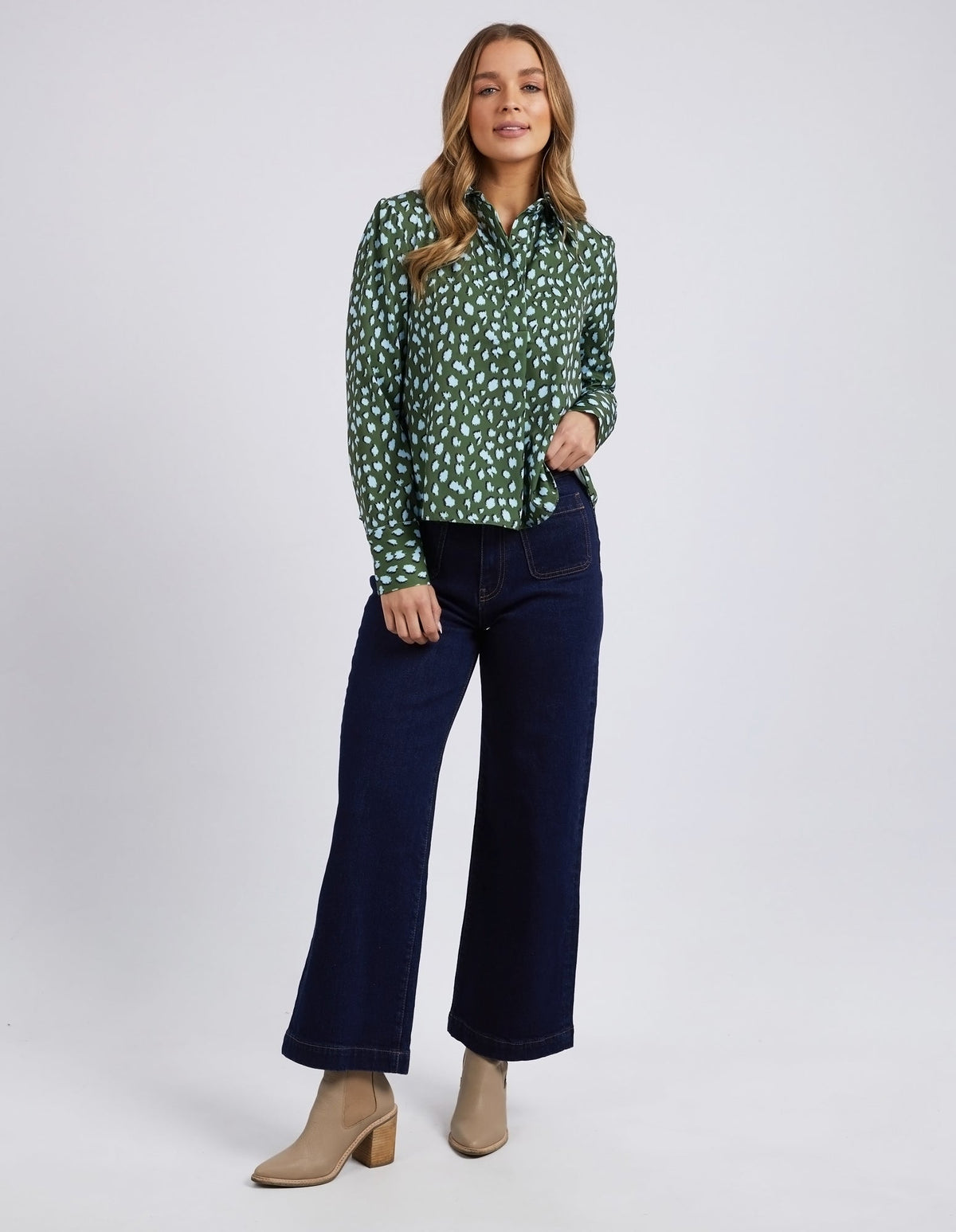 FOXWOOD_AMIRA ANIMAL TOP _ AMIRA ANIMAL TOP _ Ebony Boutique NZ
