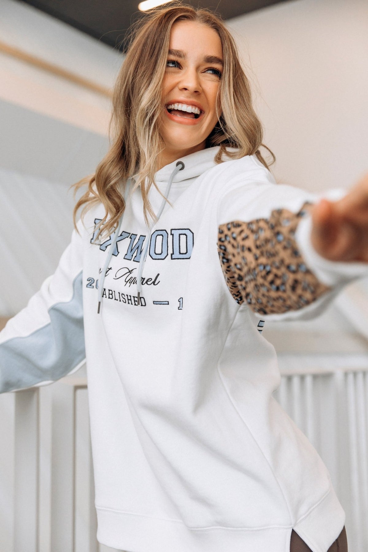 FOXWOOD_ESTABLISHED HOODY _ ESTABLISHED HOODY _ Ebony Boutique NZ