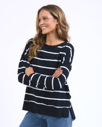 FOXWOOD_JAYNE STRIPE THROW ON TOP NAVY _ JAYNE STRIPE THROW ON TOP NAVY _ Ebony Boutique NZ