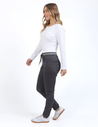 FOXWOOD_SYLVIA JOGGER CHARCOAL _ SYLVIA JOGGER CHARCOAL _ Ebony Boutique NZ