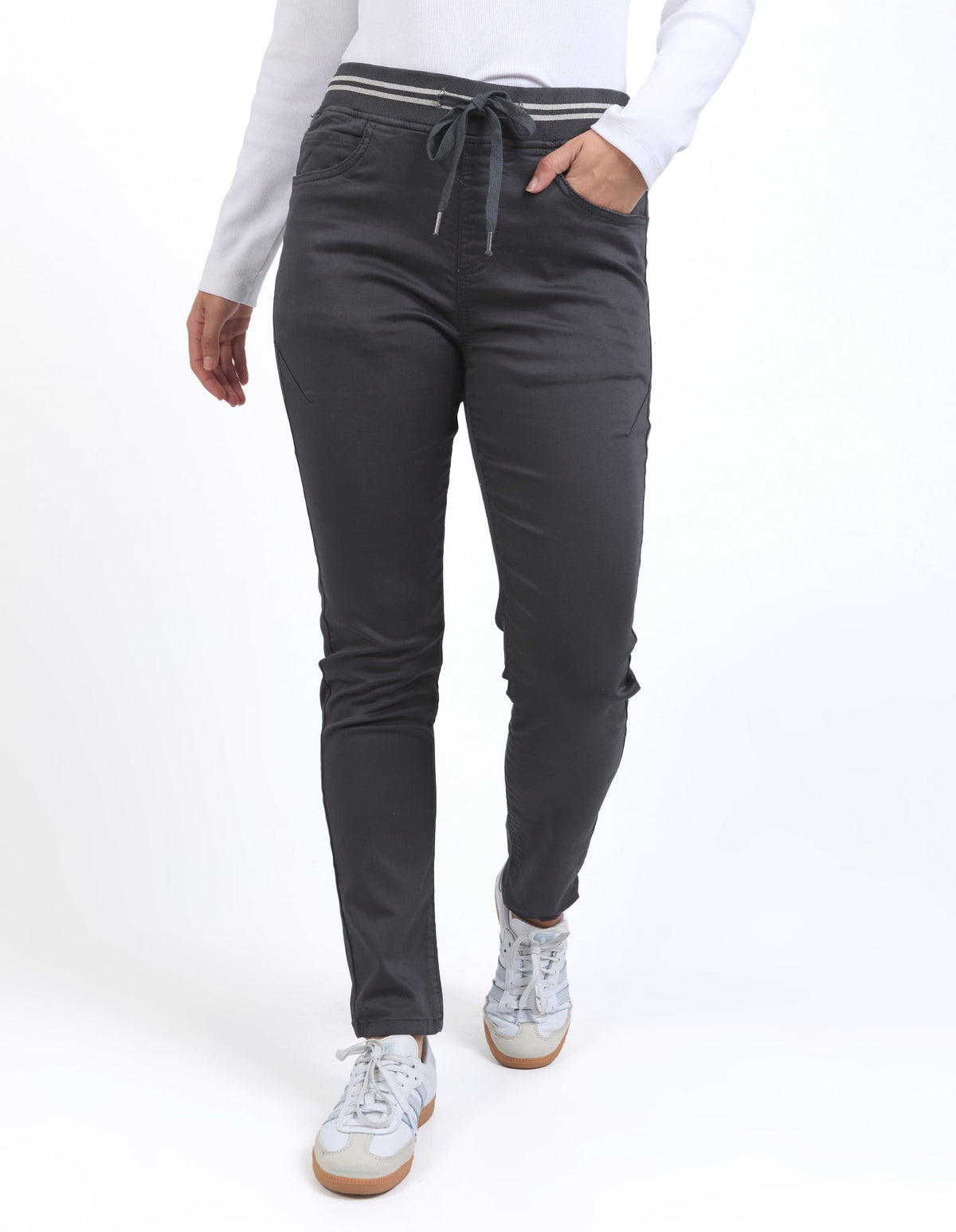 FOXWOOD_SYLVIA JOGGER CHARCOAL _ SYLVIA JOGGER CHARCOAL _ Ebony Boutique NZ