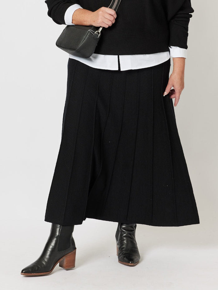 GORDON SMITH_KATE LONG KNIT SKIRT _ KATE LONG KNIT SKIRT _ Ebony Boutique NZ