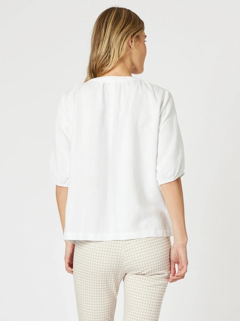GORDON SMITH_LINO V NECK TOP WHITE _ LINO V NECK TOP WHITE _ Ebony Boutique NZ