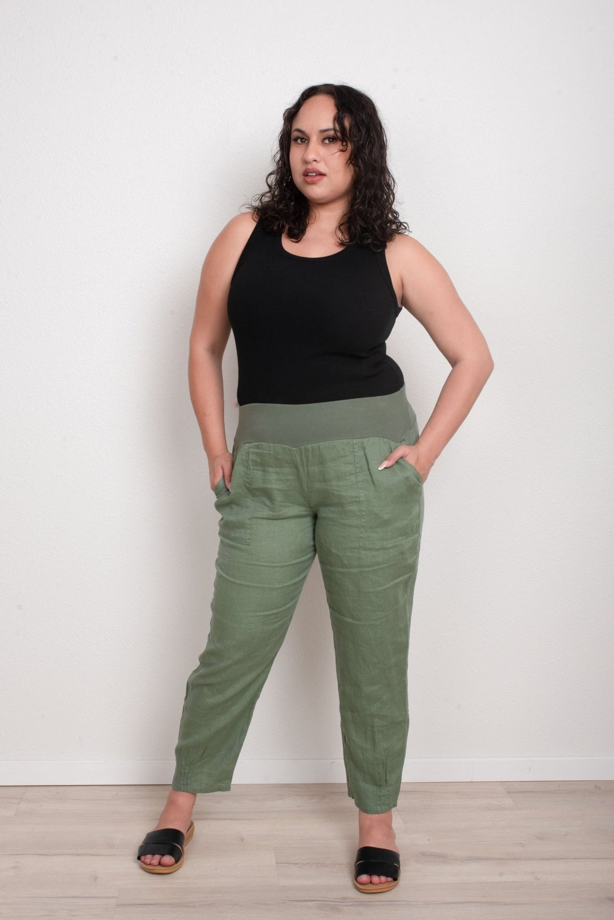 GORDON SMITH_SARAH LINEN PANT JERSEY WAIST KHAKI _ SARAH LINEN PANT JERSEY WAIST KHAKI _ Ebony Boutique NZ