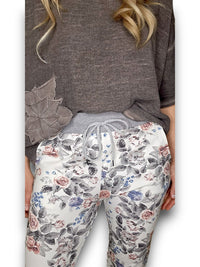 HELGA MAY_CORNELIA COTTON JOGGERS ROSE BOUQUET WHITE _ CORNELIA COTTON JOGGERS ROSE BOUQUET WHITE _ Ebony Boutique NZ