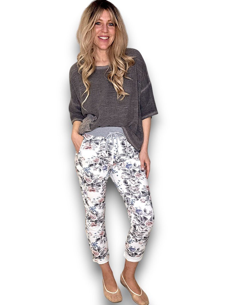 HELGA MAY_CORNELIA COTTON JOGGERS ROSE BOUQUET WHITE _ CORNELIA COTTON JOGGERS ROSE BOUQUET WHITE _ Ebony Boutique NZ