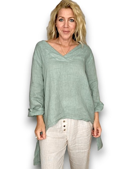 HELGA MAY_DOVETAIL TOP LINEN SAGE GREEN _ DOVETAIL TOP LINEN SAGE GREEN _ Ebony Boutique NZ