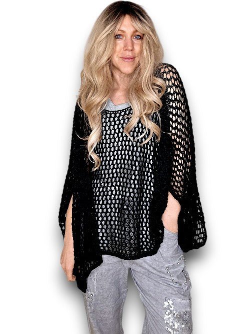 HELGA MAY_KNIT PONCHO HOLLOW BLACK _ KNIT PONCHO HOLLOW BLACK _ Ebony Boutique NZ