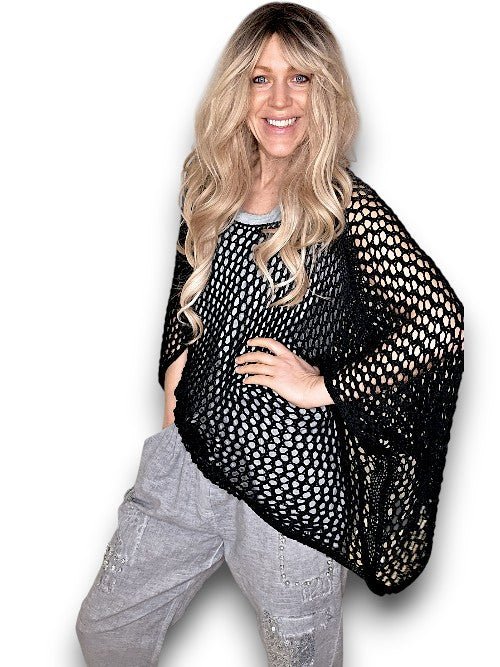 HELGA MAY_KNIT PONCHO HOLLOW BLACK _ KNIT PONCHO HOLLOW BLACK _ Ebony Boutique NZ