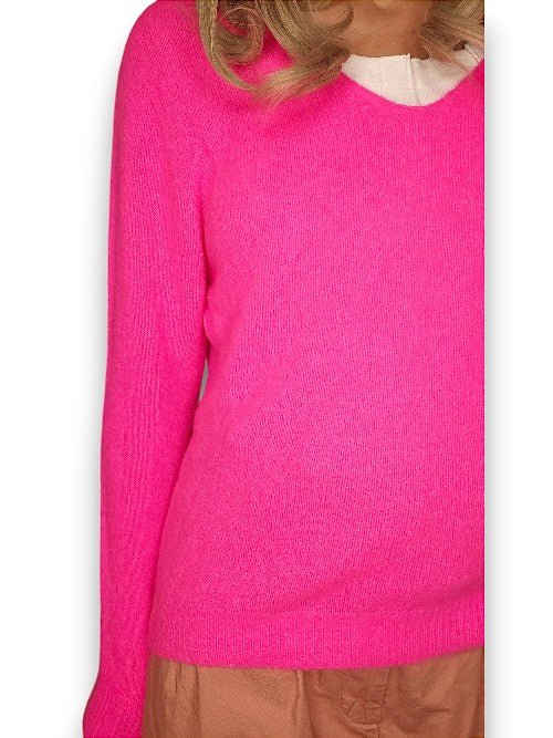 HELGA MAY_KNIT V - NECK LONG SLEEVE BABY ALPACA/BLEND NEON PINK _ KNIT V - NECK LONG SLEEVE BABY ALPACA/BLEND NEON PINK _ Ebony Boutique NZ
