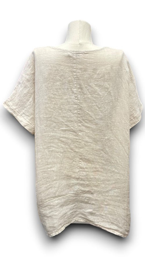 HELGA MAY_LINEN TEE WITH COCONUT BUTTON DETAIL NATURAL _ LINEN TEE WITH COCONUT BUTTON DETAIL NATURAL _ Ebony Boutique NZ