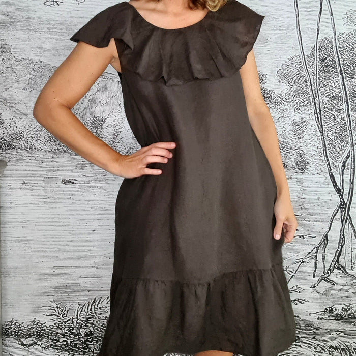 HELGA MAY_STELLA FRILL DRESS LINEN BEAN COCOA _ STELLA FRILL DRESS LINEN BEAN COCOA _ Ebony Boutique NZ