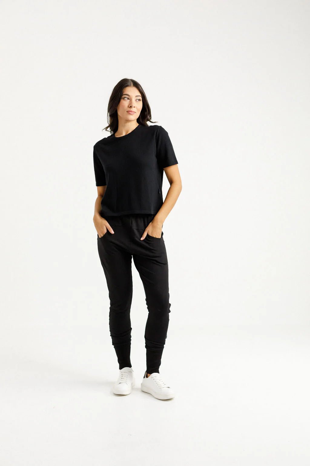 HOME - LEE_APARTMENT PANTS WINTER WEIGHT BLACK WITH LILAC DAMASK X _ APARTMENT PANTS WINTER WEIGHT BLACK WITH LILAC DAMASK X _ Ebony Boutique NZ