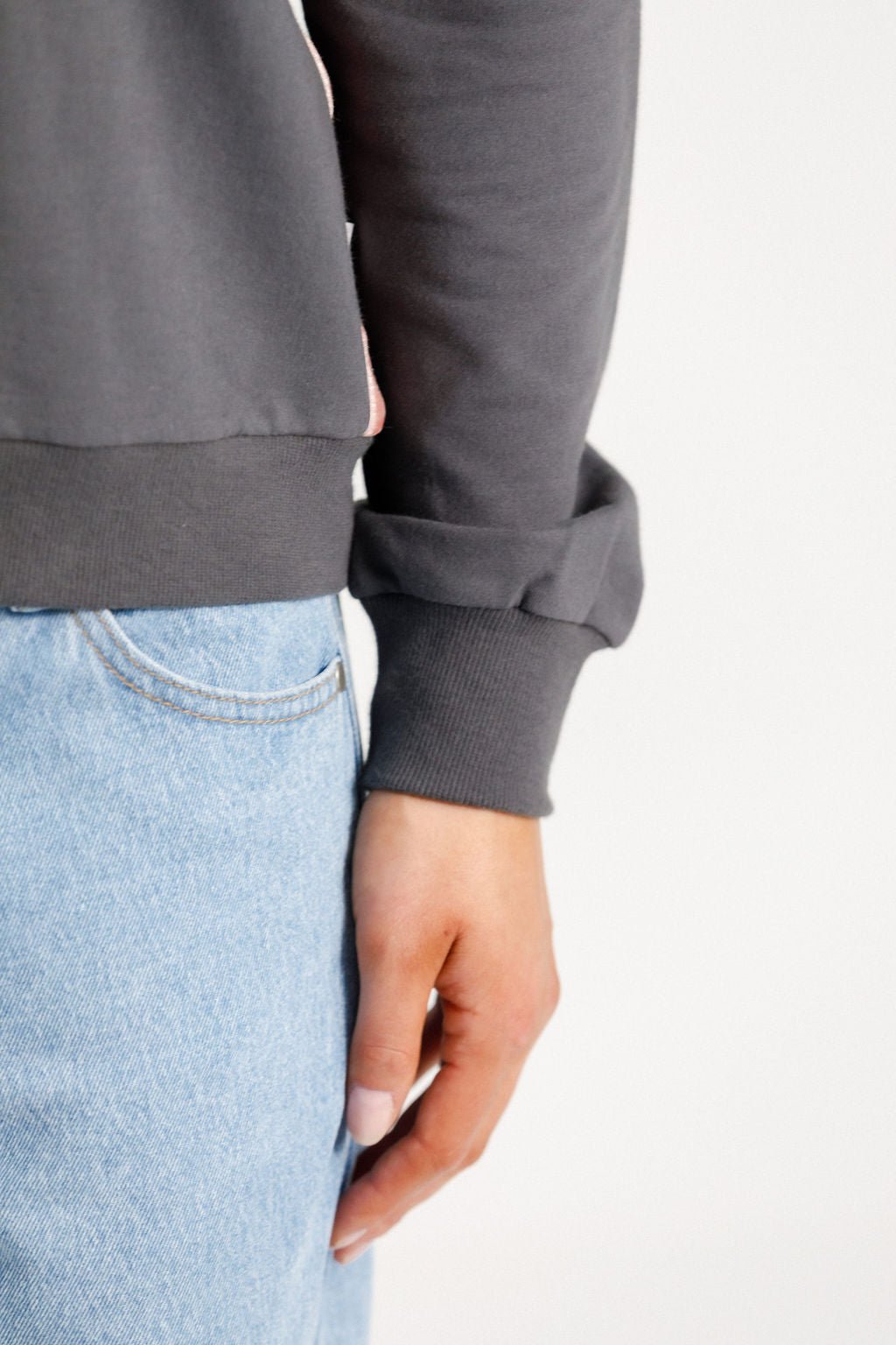 HOME LEE_CAMILLA COLLAR CREW GRAPHITE WITH BLOSSOM VELVET RIBBON _ CAMILLA COLLAR CREW GRAPHITE WITH BLOSSOM VELVET RIBBON _ Ebony Boutique NZ