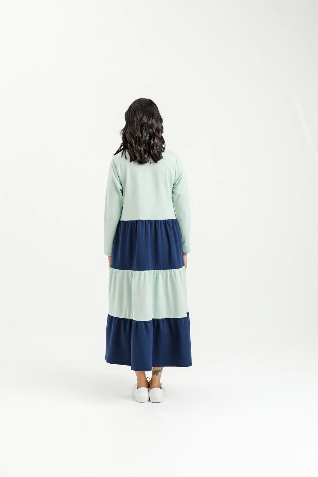 HOME-LEE_LONG SLEEVE KENDALL DRESS SEAFOAM AND INDIGO BLUE _ LONG SLEEVE KENDALL DRESS SEAFOAM AND INDIGO BLUE _ Ebony Boutique NZ