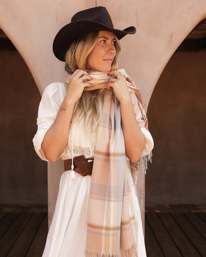 LOUENHIDE_BALMORAL SCARF BLUSH _ BALMORAL SCARF BLUSH _ Ebony Boutique NZ