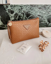 LOUENHIDE_CARLO MAKEUP BAG CARAMEL _ CARLO MAKEUP BAG CARAMEL _ Ebony Boutique NZ