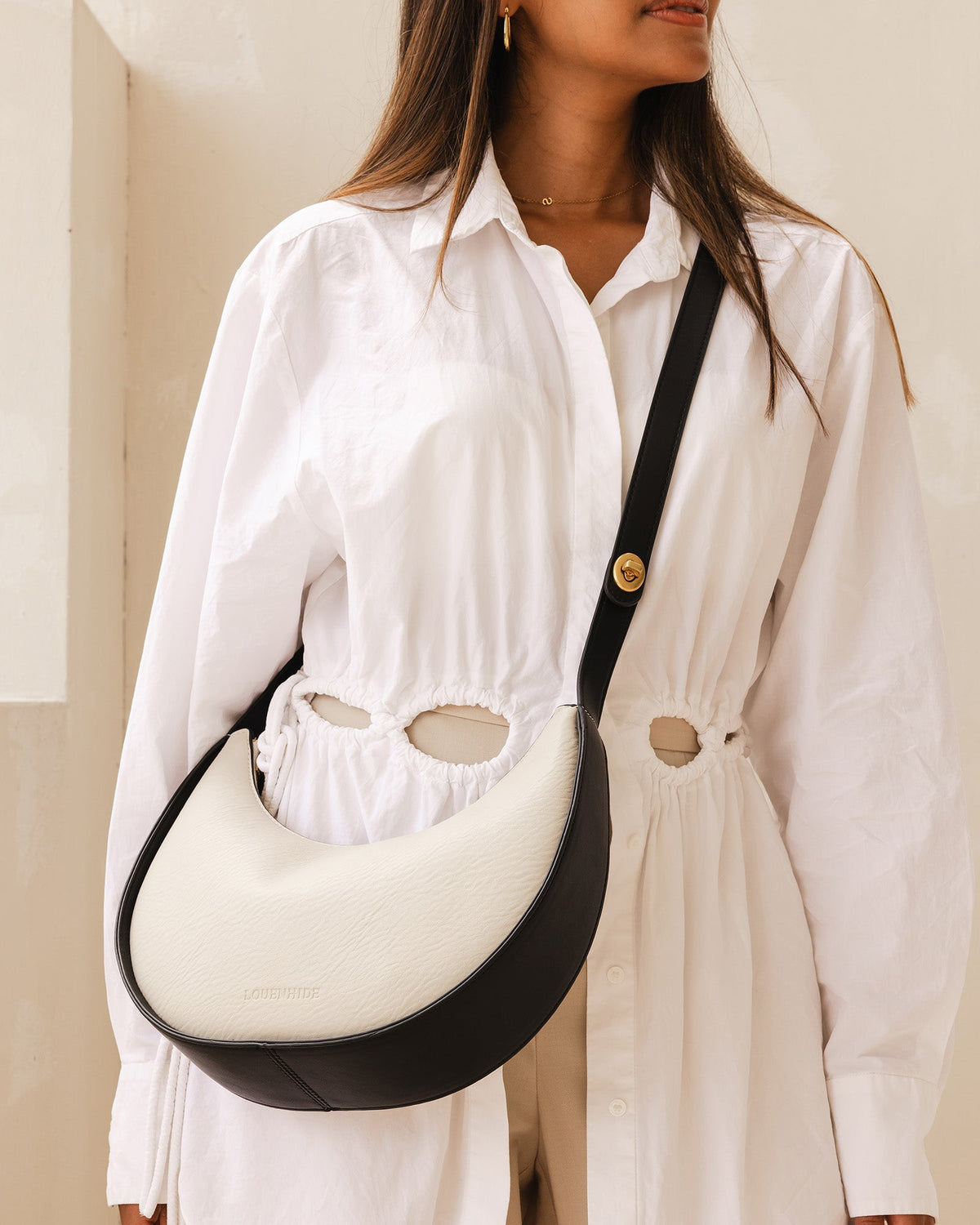 LOUENHIDE_LUNA SHOULDER BAG OYSTER _ LUNA SHOULDER BAG OYSTER _ Ebony Boutique NZ