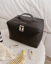 LOUENHIDE_ORION COSMETIC CASE BLACK _ ORION COSMETIC CASE BLACK _ Ebony Boutique NZ