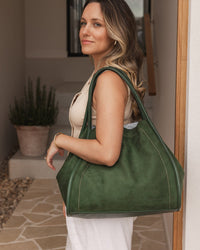 LOUENHIDE_SUTTON SHOULDER BAG FOREST _ SUTTON SHOULDER BAG FOREST _ Ebony Boutique NZ