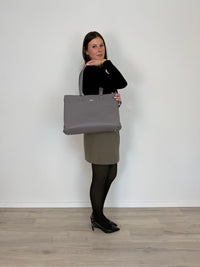 LOVEVOOK_ADDISON LAPTOP BAG LIGHT GREY _ ADDISON LAPTOP BAG LIGHT GREY _ Ebony Boutique NZ
