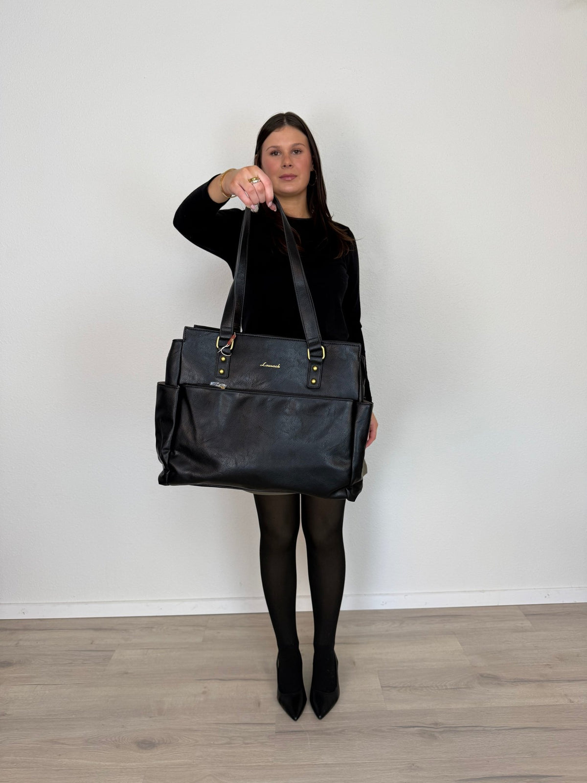 LOVEVOOK_TILLY LAPTOP BAG BLACK _ TILLY LAPTOP BAG BLACK _ Ebony Boutique NZ