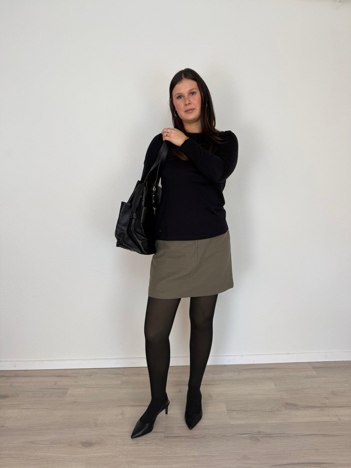 LOVEVOOK_TILLY LAPTOP BAG BLACK _ TILLY LAPTOP BAG BLACK _ Ebony Boutique NZ