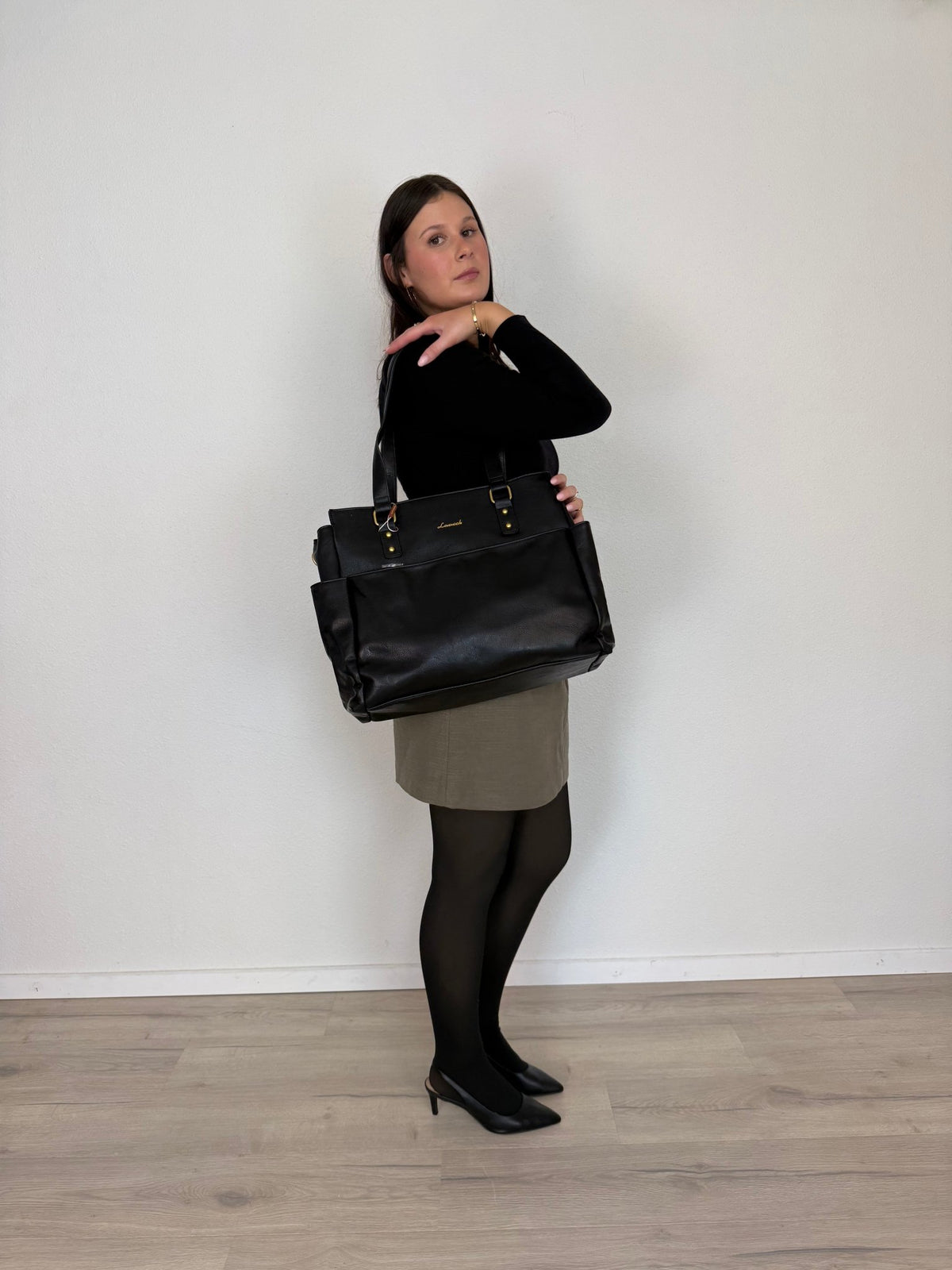LOVEVOOK_TILLY LAPTOP BAG BLACK _ TILLY LAPTOP BAG BLACK _ Ebony Boutique NZ