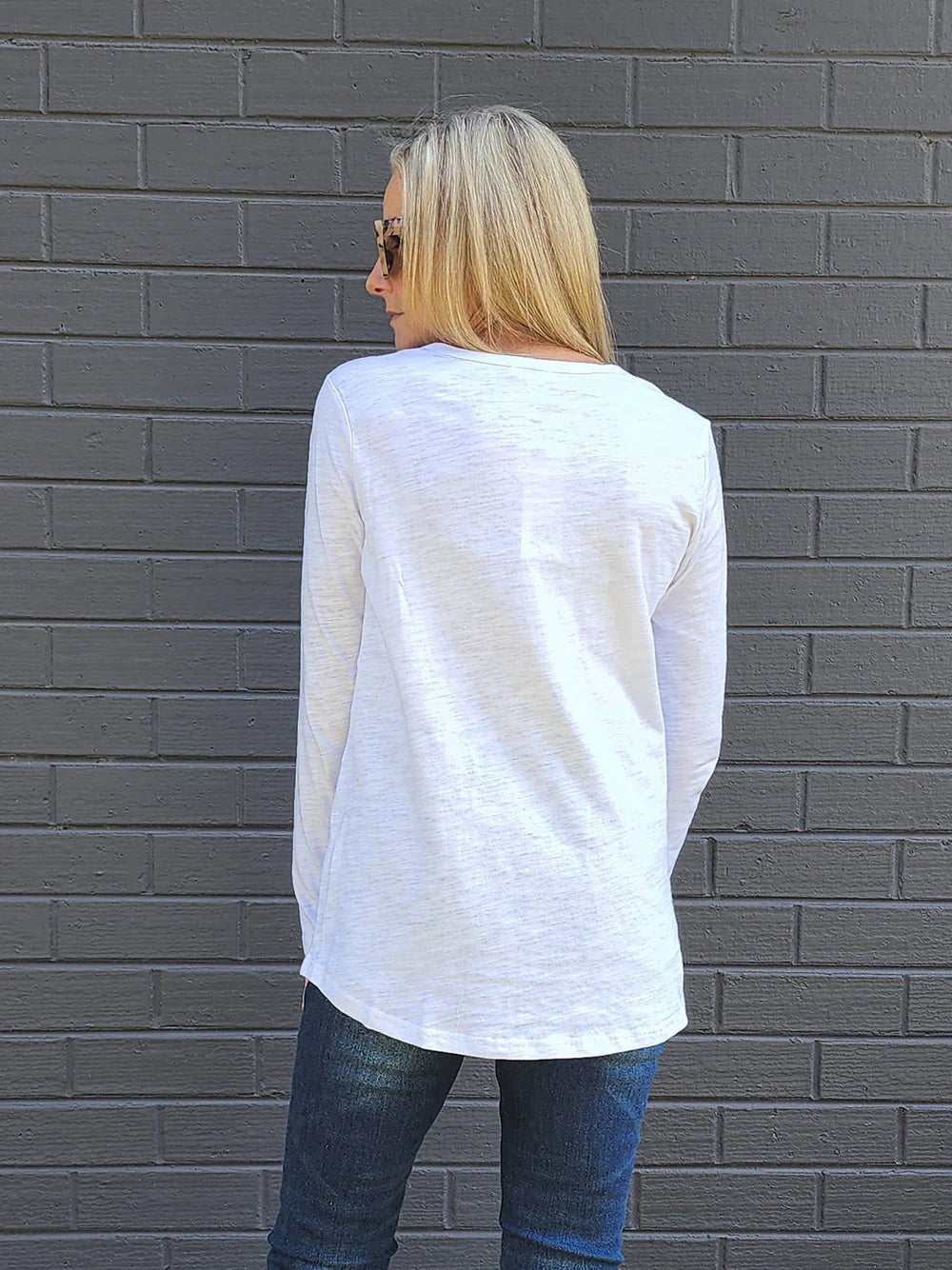 THREADZ_CEST LA VIE T-SHIRT _ CEST LA VIE T-SHIRT _ Ebony Boutique NZ