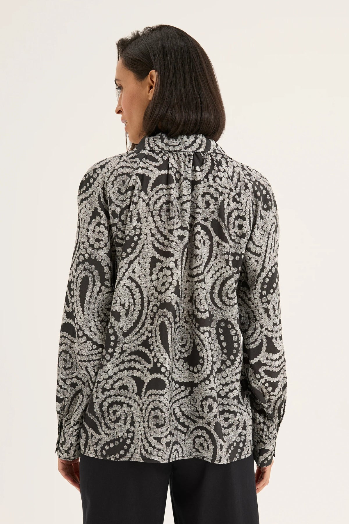 YARRA TRAIL_SCORIA PAISLY TOP _ SCORIA PAISLY TOP _ Ebony Boutique NZ